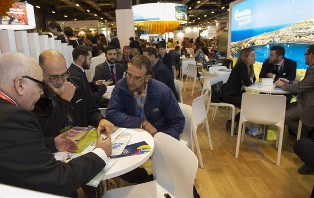 Moliner confirma las perspectivas de mejorar el turismo internacional con turistas británicos y rusos