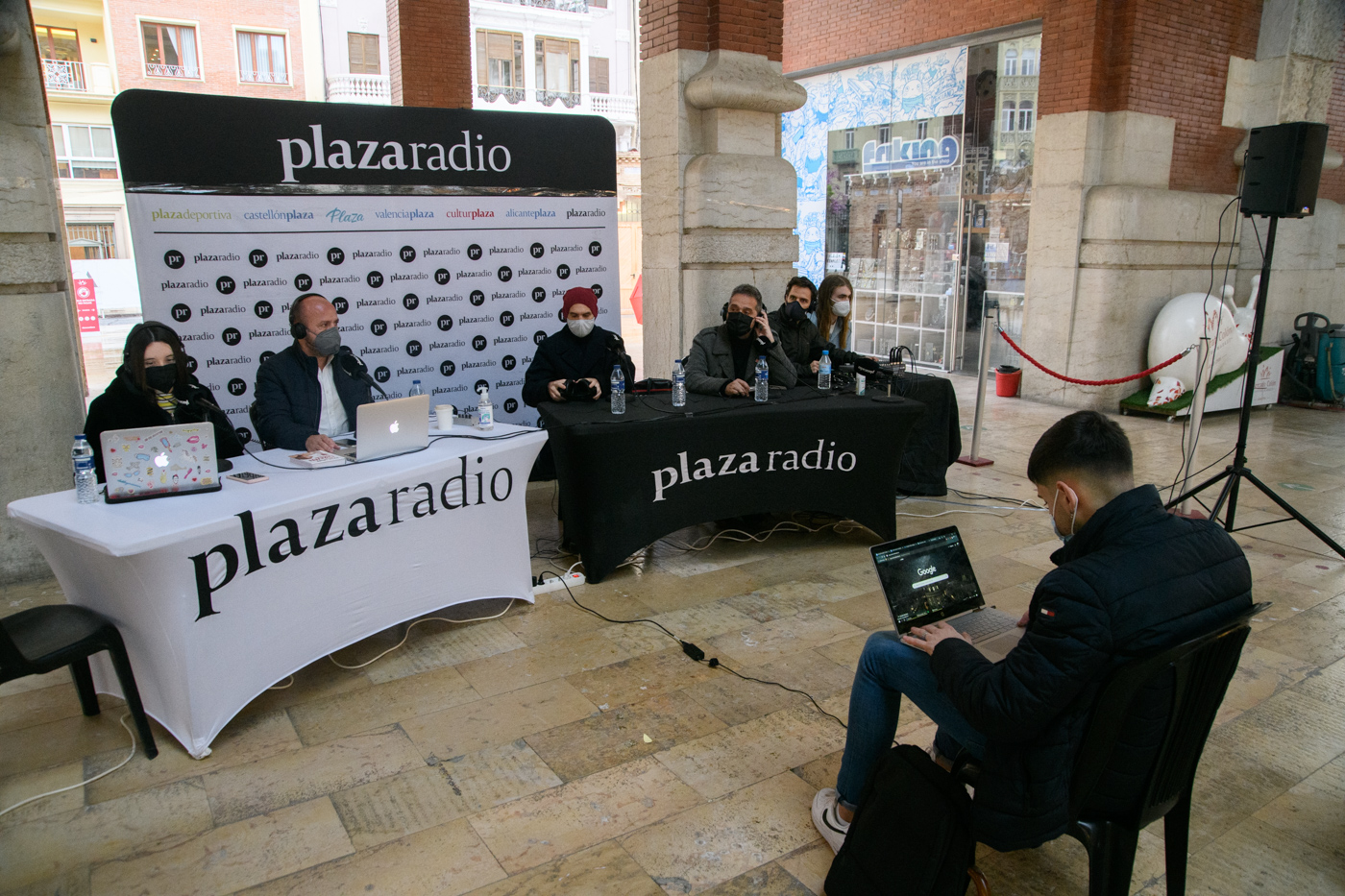 A Golpe de Micro: programa especial desde el Mercado de Colón (Fotos: Kike Taberner)