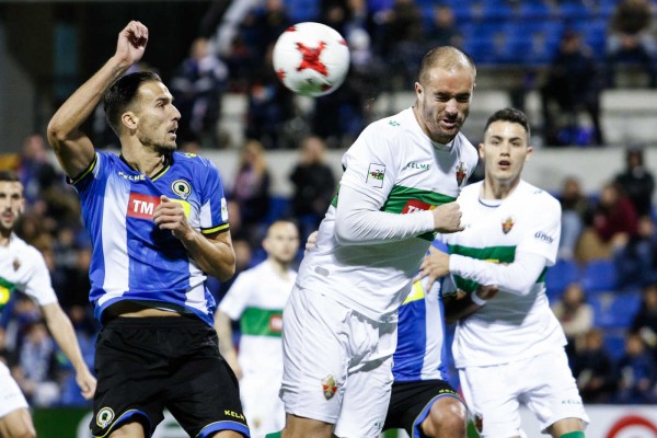 El 0-0 no saca de la depresión ni a Hércules, ni a Elche