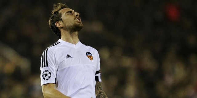 Alcácer, obligado a frenar en su mejor momento