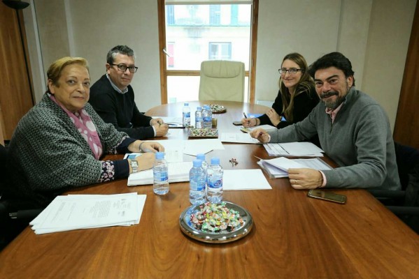 El PSOE 'suma' a Compromís para el presupuesto y se abre a Guanyar y Cs frente a las cuentas del PP  