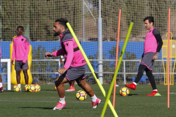 El Levante perdió en su última visita al Sevilla al que solo ha ganado una vez