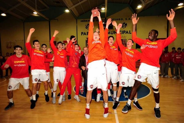 Bellver y Ferrando, dos campeones de vuelta en L'Alqueria del Basket