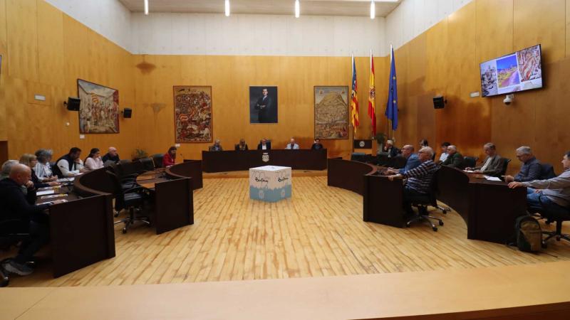 La Plaza de la Reina, en auge con nuevas aperturas y grandes expectativas por la peatonalización