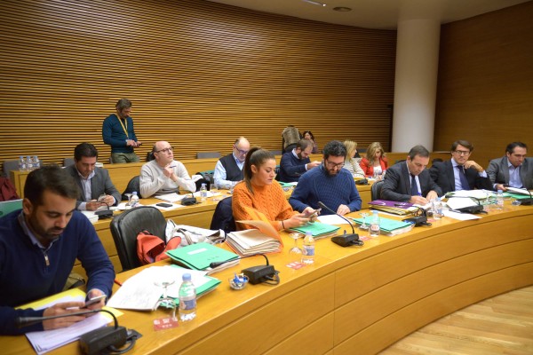 Los presupuestos de la Generalitat Valenciana no incluirán la subida de sueldos de altos cargos