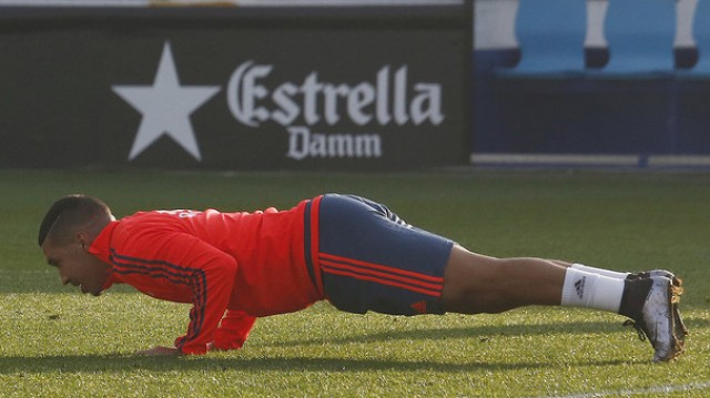 André Gomes y Bakkali vuelven a la lista para el duelo en Riazor