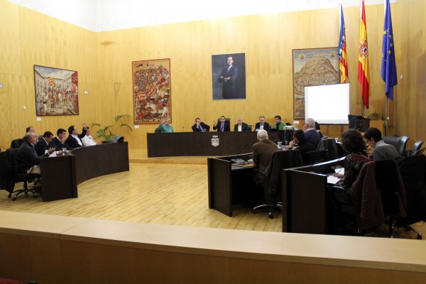 La Marina Baixa descarta la compra de agua y reduce en un millón de euros el gasto para 2018