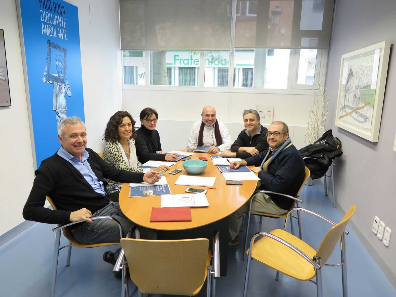 Xavi Rius escenifica la continuidad del MuVIM dando el visto bueno a proyectos hasta 2019