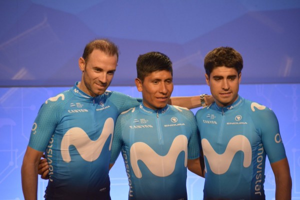 Movistar se presenta con tres 