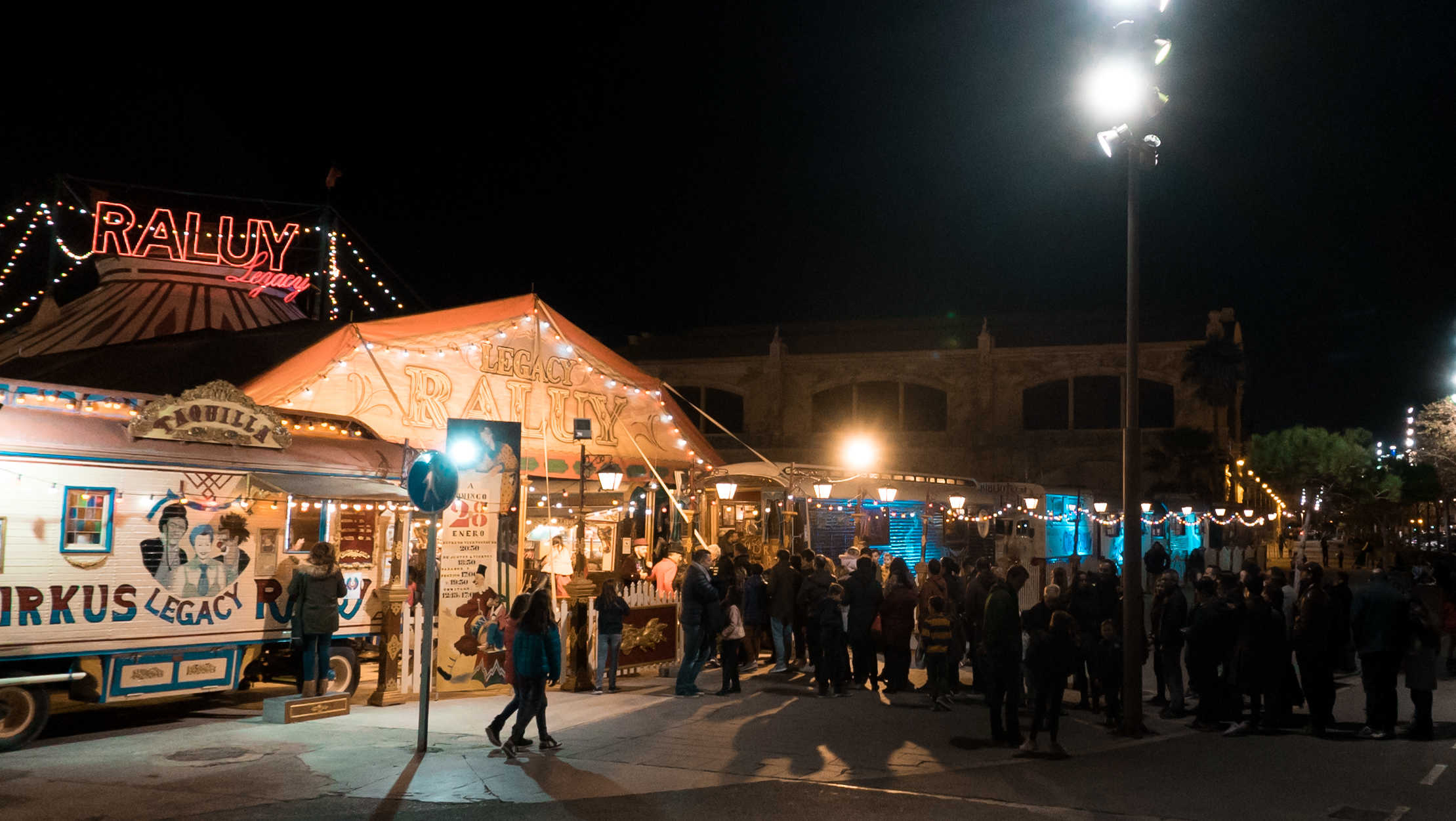 El Circo Raluy Legacy recibe 300.000 espectadores durante sus primeras dos semanas en La Marina