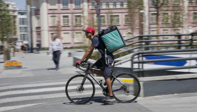 Deliveroo recurrirá en los tribunales el acta de Trabajo, que no tiene efectos jurídicos
 