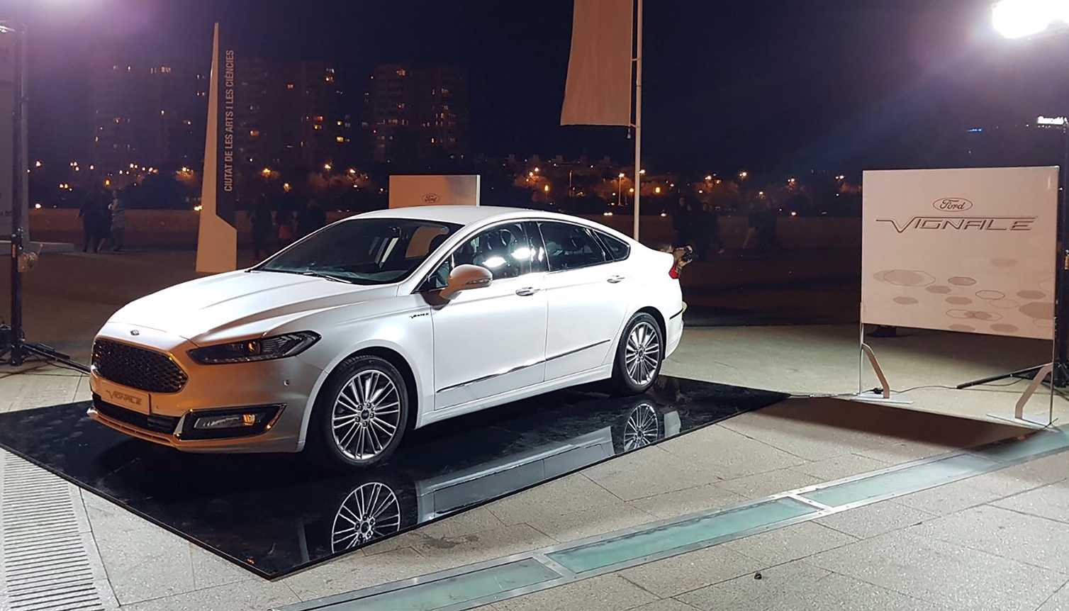 Ford Vignale, protagonista en el 'Don Carlo' del Palau de les Arts