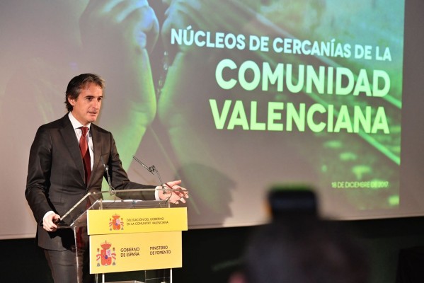 De la Serna echa el resto... en promesas