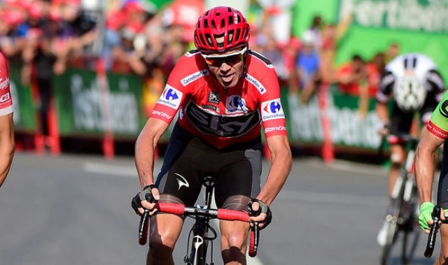 El Ciclismo Creíble pide a Sky que aparte preventivamente a Froome
