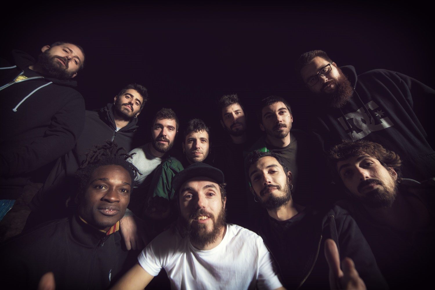 La Raíz s'acomiada dels escenaris en 2018 i s'obrin les precomandes d'un nou disc 