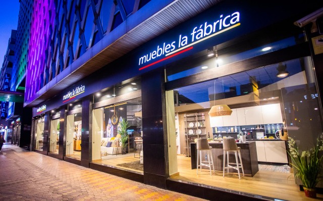 Reinauguración de Muebles La Fabrica, la tienda de decoración más grande de València