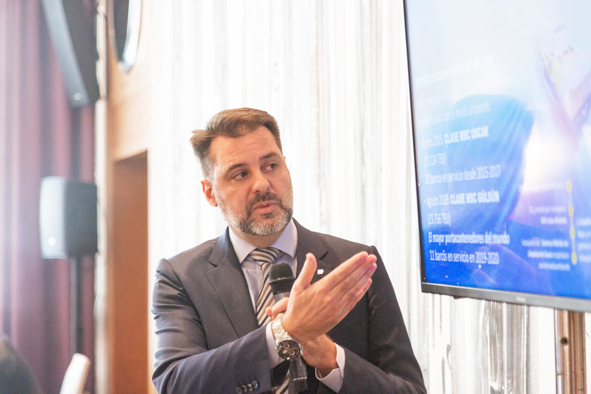 Conferencia del director de MSC en España, Ignacio Ballester, en la Asociación Española de Directivos (AED). Fotos: Wizible