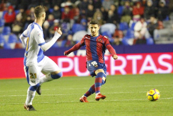 Bardhi, Morales y Campaña, bajas en el Camp Nou por sanción