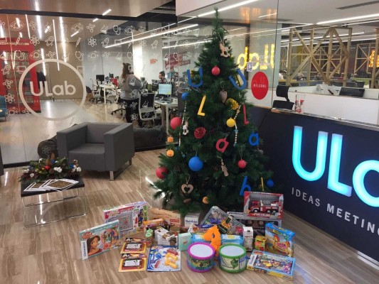 ULab y Cruz Roja se unen para celebrar el 'Cañas Blogger' más solidario