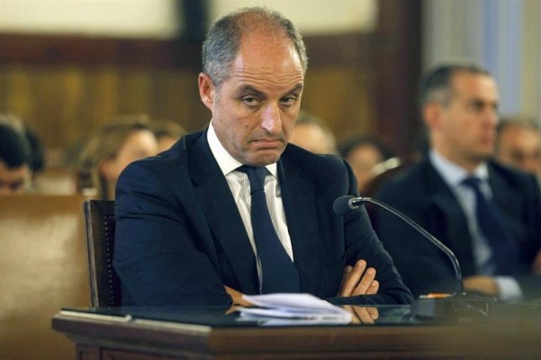 Camps no comparecerá en el juicio de Fitur al renunciar Betoret a su testimonio