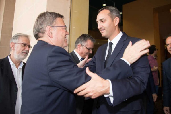 La Diputación de Alicante prepara argumentos para elevar la inconstitucionalidad del plurilingüismo