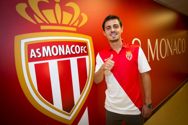El Valencia aclara que no tiene ningún derecho sobre Bernardo Silva