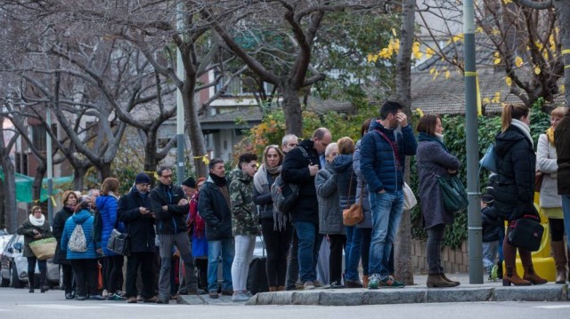 Un 68,33% de catalanes vota hasta las 18 horas, 5,21 puntos más que en 2015