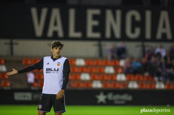 El VCF Mestalla despide el año con un empate ante el Deportivo Aragón