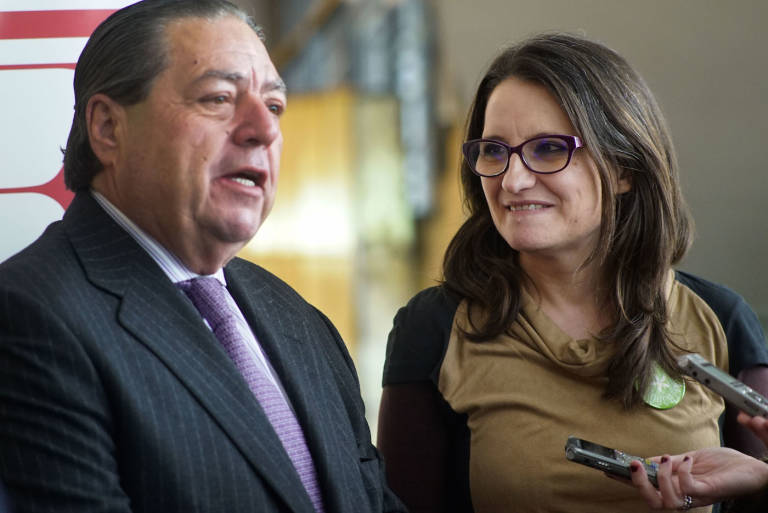 Oltra destaca el avance sin precedentes en política industrial y responde a Boluda: 