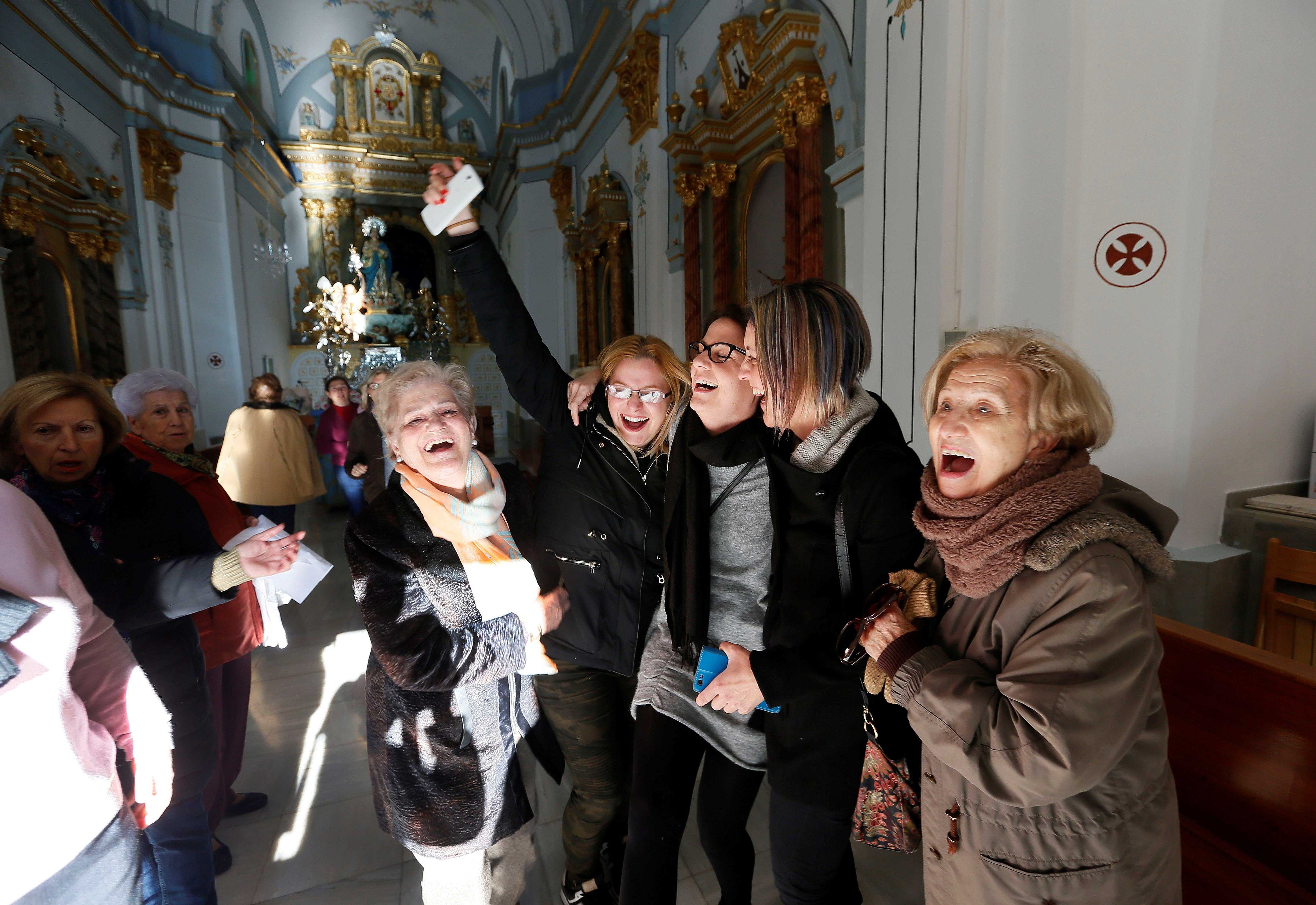 El tercer premio y varios quintos dejan un 'pellizco' de 28 millones en la provincia