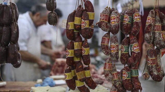 Compromís pide que los comedores escolares se sumen a los 'lunes sin carne'