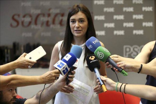 El Hospital General de Alicante adquiere 135 camas eléctricas y 453 sillones de acompañante