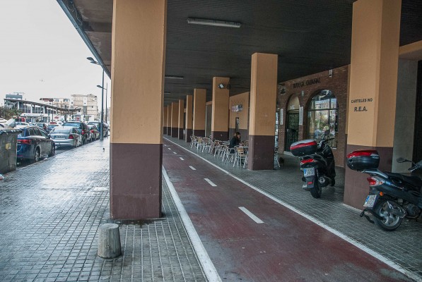 Grezzi saca el carril bici del porticado del final de Blasco Ibáñez