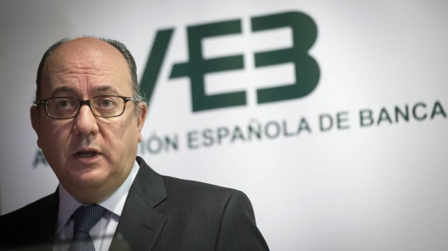 Santander, BBVA y Sabadell perdieron 9.200 millones en depósitos en octubre