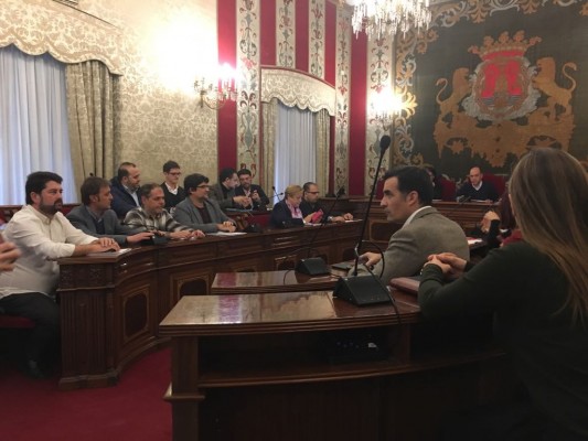 El Consell aprobará 39 festivos de apertura en Alicante tras el veto del gran comercio a una rebaja