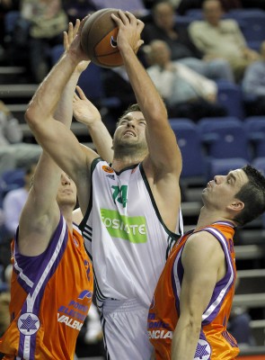 Alianza en la Fonteta para renacer en Euroliga 