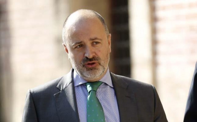 El exdiputado en las Cortes valencianas David Serra, entre los detenidos en la 'operación Taula