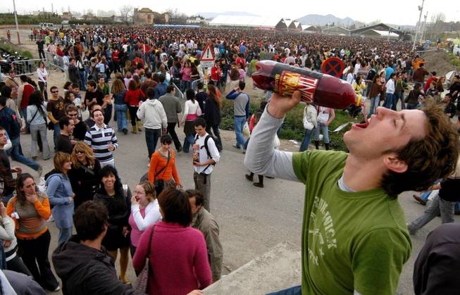 Las familias valencianas gastaron una media de 188,88 euros en la compra de alcohol en 2016