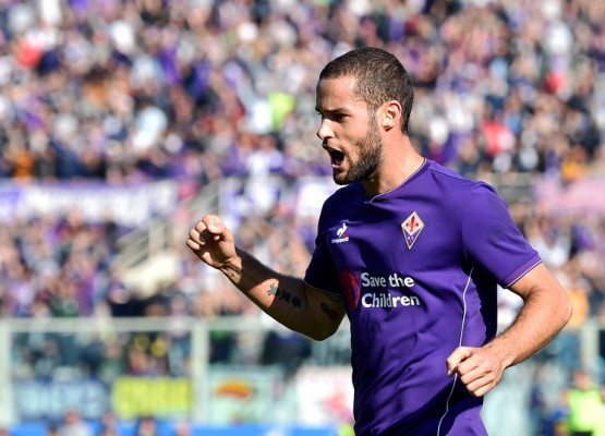El Valencia 'aprieta' por Mario Suárez