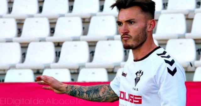 El Elche anuncia el fichaje del centrocampista Josan