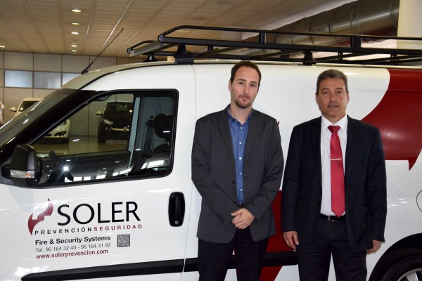 Automóviles Palma entrega una flota Opel a Soler Prevención y Seguridad