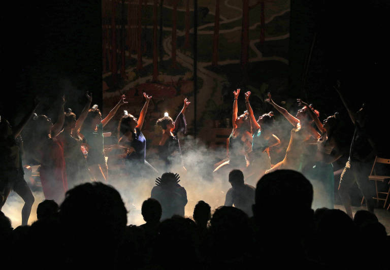 Russafa Escènica convoca a artistes i dissenyadors a il·lustrar el cartell de la 8ª edició