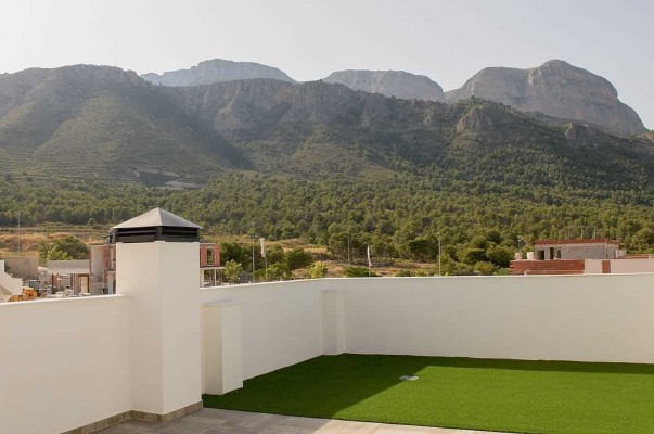 El ladrillo revive también en Polop: proyecto de 76 viviendas en el Balcón de Ponoig