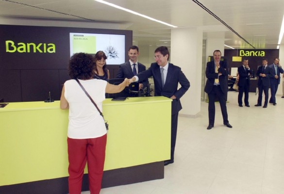 Bankia cerrará 26 oficinas (18 de BMN) en menos de un mes en la provincia de Alicante