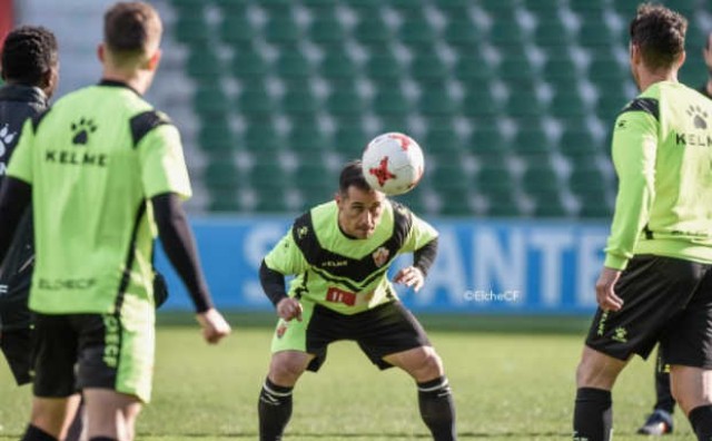 El Elche quiere arrancar con fuerza la segunda vuelta ante el Sabadell