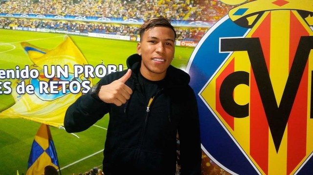 El colombiano Roger Martínez llega cedido al Villarreal con opción de compra