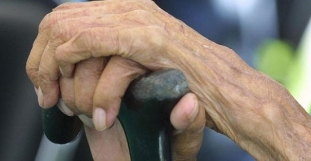 Los humanos llegaban comúnmente a vivir 70 años antes de la medicina moderna