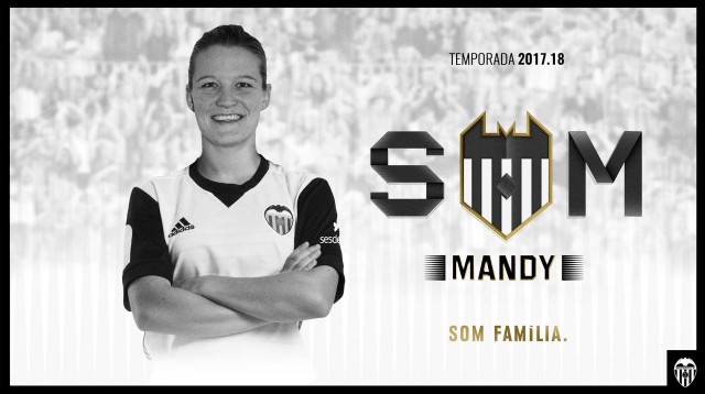 El Valencia ficha a la central internacional holandesa Mandy Van den Berg