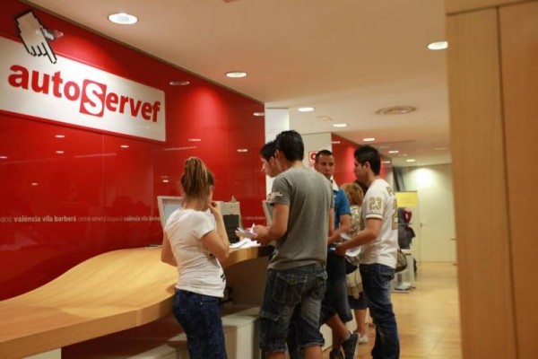 CCOO enfría el optimismo del Servef: solo el 3,25% de los colocados lo fue por su mediación