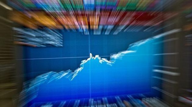 Protagonismo valenciano en bolsa: Coemac y Natra disparan su volumen este año